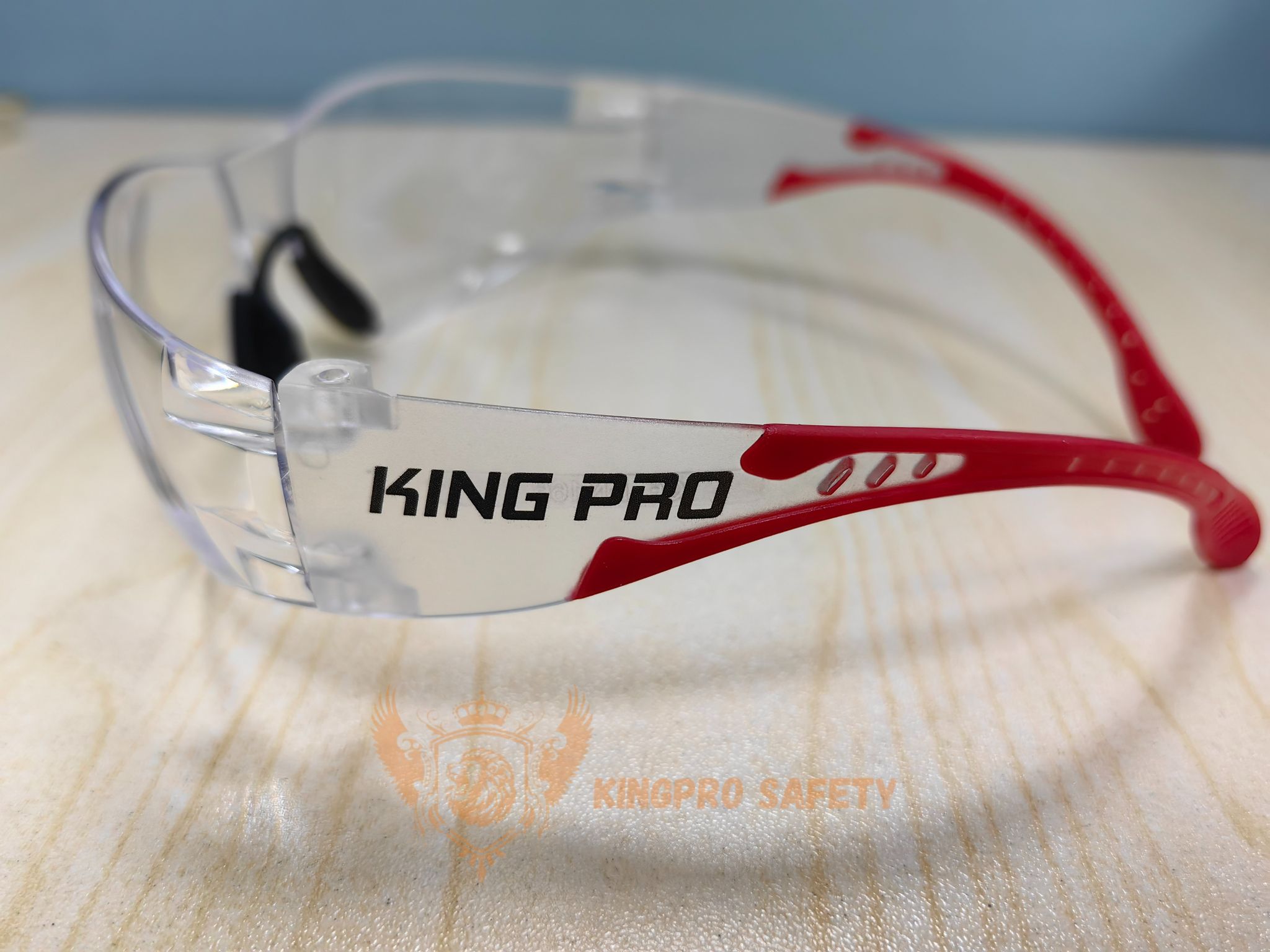 Kính bảo hộ lao động 