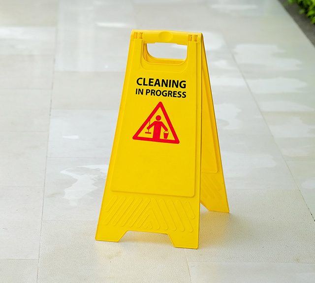 SRC hay SRB tốt hơn? Tư vấn chọn giày chống trượt đúng chuẩn