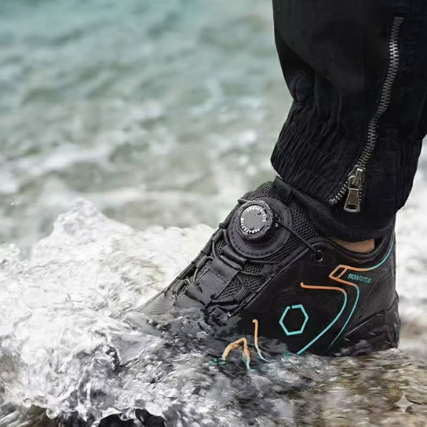 Tiện ích của hệ thống thắt dây nhanh trên giày bảo hộ